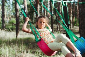 Подвесная качеля
